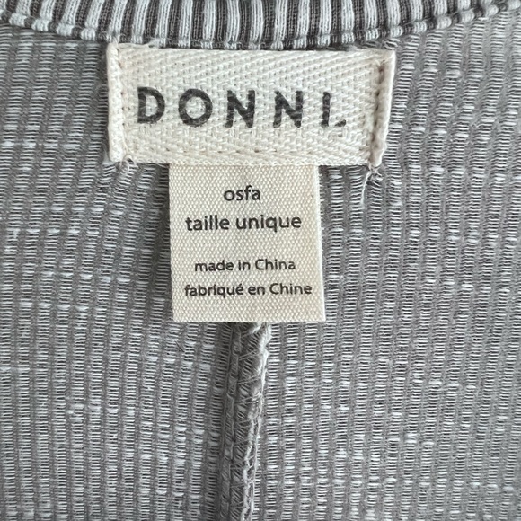 DONNI. Open front Gray Sweater Coat Size Unique - Picture 7 of 10
